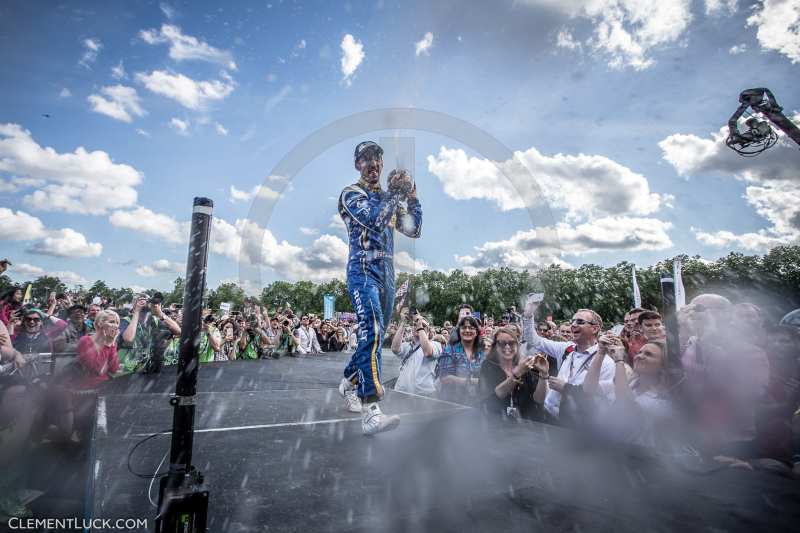 BUEMI Sebastien (Sui) Renault E.Dams Spark Renault Z.E.15 Ambiance Portrait podium race 10 during the 2016 Formula E championship, at London, England, from July 2 to 3 - Photo Clement Luck / DPPI