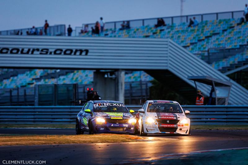 20 CLAIRET Teddy, Team Clairet Sport, Peugeot 308 RC, 24 BRICHE Florian, JSB Compétition, Peugeot 308 RC, action during the 2nd round of the Championnat de France FFSA Tourisme 2022, from May 13 to 15 on the Circuit de Nevers Magny-Cours in Magny-Cours, France - Photo Clément Luck / DPPI