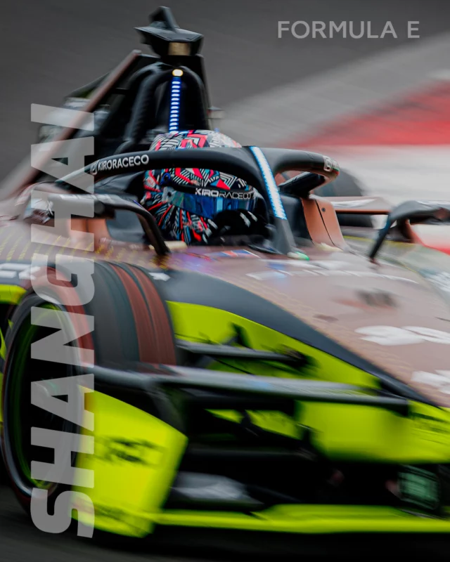 🌞🌧️ Shanghai, version contrastée.
Un samedi brûlant, un dimanche sous les trombes : le circuit de Shanghai a offert deux visages pour ces deux manches du championnat du monde de Formula E.
Entre éclats de lumière et reflets sur l’asphalte trempé, j’ai capté l’intensité d’un week-end aussi imprévisible que spectaculaire.

#FormulaE #ShanghaiEPrix #FE2025 #MotorsportPhotography #ElectricRacing #RainOrShine #TracksideVibes